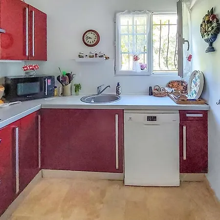 Stunning In Saint-raphal With Indoor Swimming Pool, Wifi And Private Swimming Pool * Saint-Raphaël